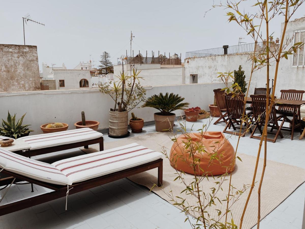 Cool Loft In The Old Town With Rooftop Terrace And Fireplace Тарифа Экстерьер фото