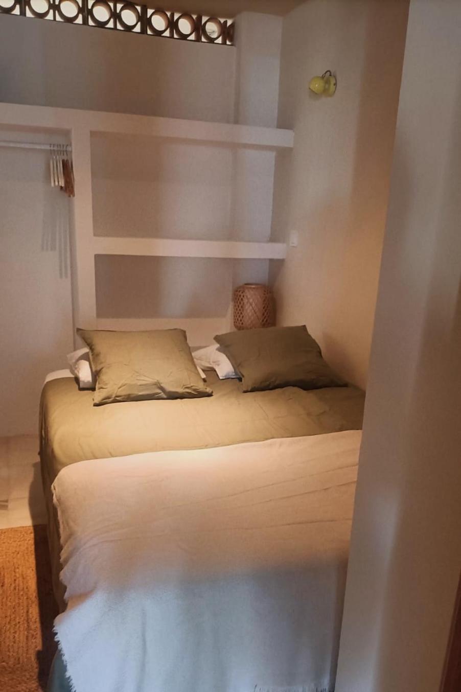 Cool Loft In The Old Town With Rooftop Terrace And Fireplace Тарифа Экстерьер фото
